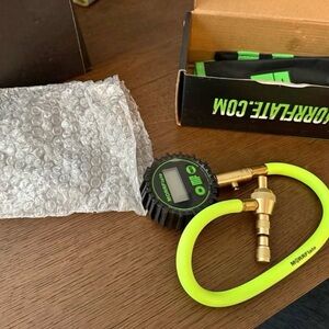 New in Box Morrflate Single Tire Digital Deflator